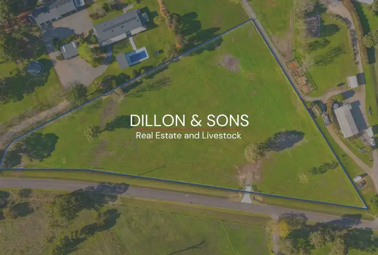 35 Williams River Close