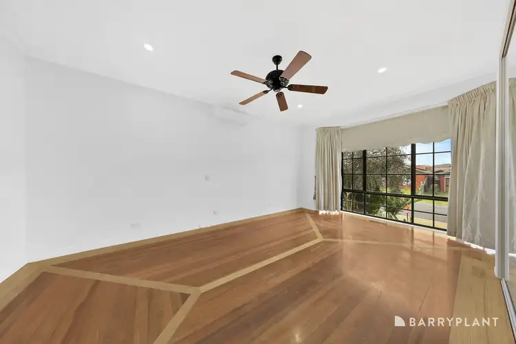 Second view of Homely house listing, 2 Silverthorn Court, Mill Park VIC 3082