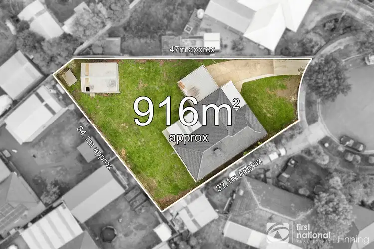 10 Mawson Court, Cranbourne North VIC 3977