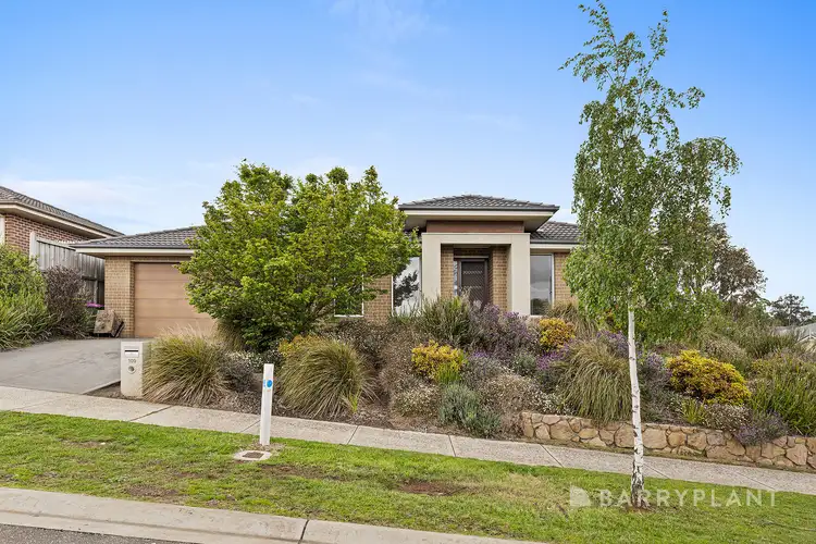 109 Jackson Drive, Drouin VIC 3818