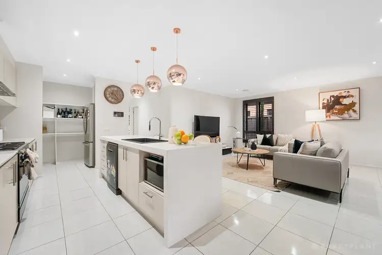 Sixth view of Homely house listing, 15 Ascot Place, Keysborough VIC 3173