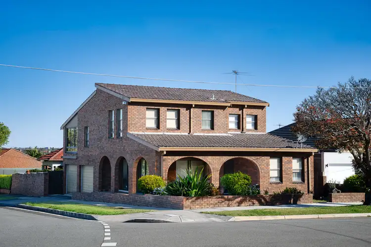 9 Lea Avenue, Russell Lea NSW 2046