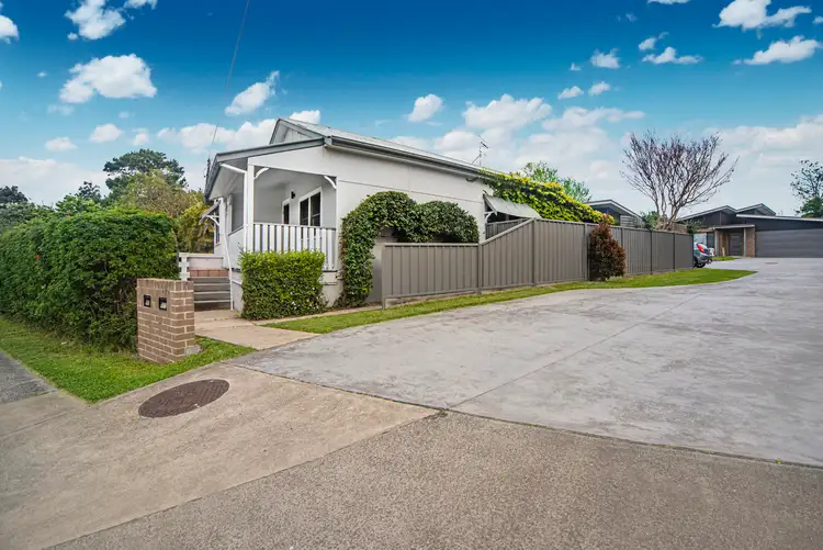 443 Princes Highway, Bomaderry NSW 2541