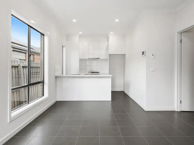 5/8-10 Regent Street, Whittington VIC 3219