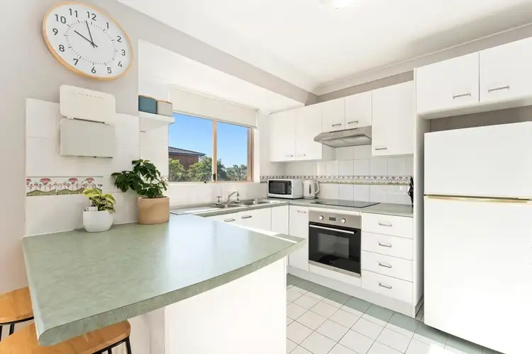 Third view of Homely apartment listing, 5/29 Park Road, Bellambi NSW 2518