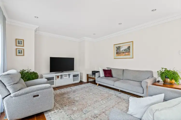 Sixth view of Homely house listing, 4 Tamar Court, Keilor VIC 3036