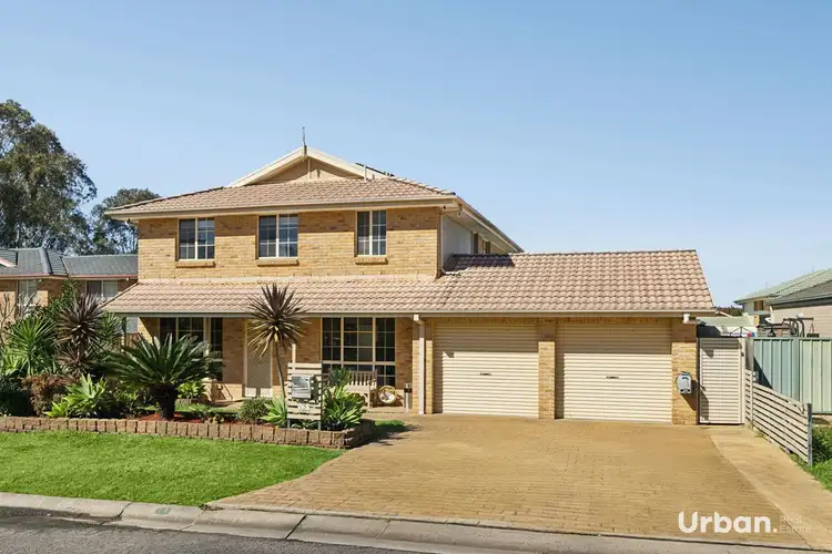 19 Gladstone Close, West Hoxton NSW 2171