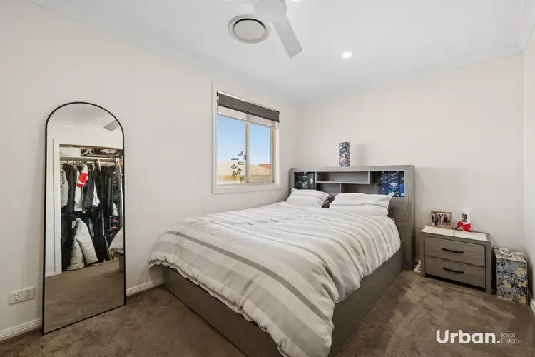 Sixth view of Homely house listing, 19 Gladstone Close, West Hoxton NSW 2171