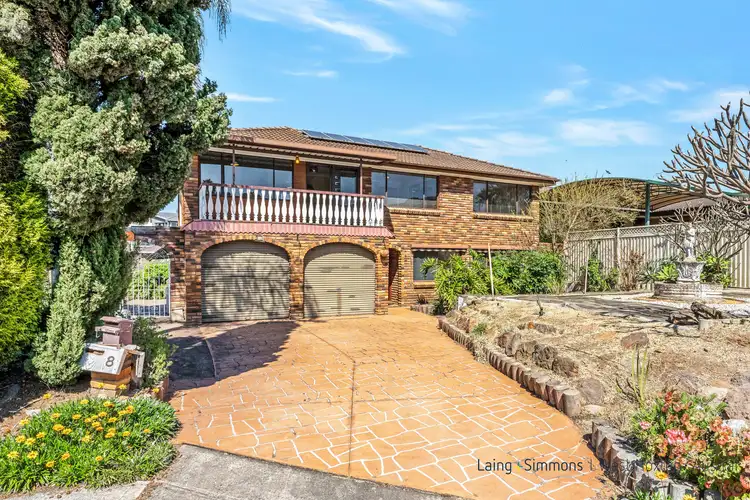 8 Berrigan Place, Bossley Park NSW 2176