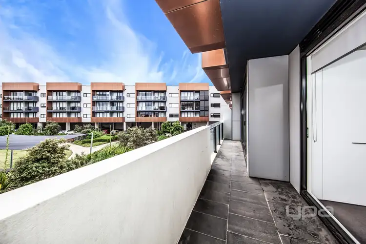 126/50 Catamaran Drive