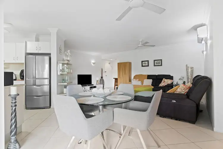 Sixth view of Homely unit listing, 819/2-10 Greenslopes Street, Cairns North QLD 4870