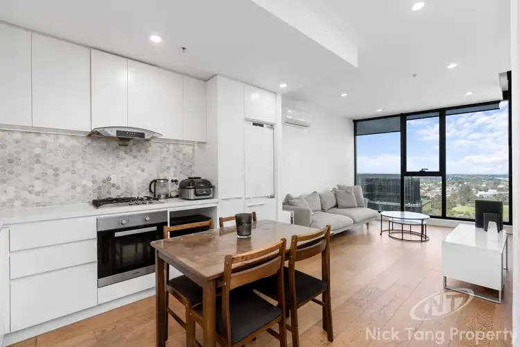 2610/850 Whitehorse Road