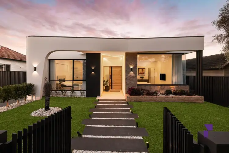 2 Robertson Road