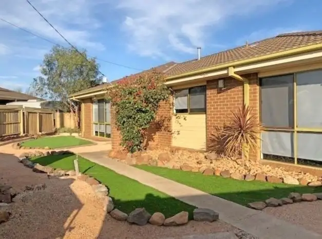 4 McMahon Court, Darley VIC 3340