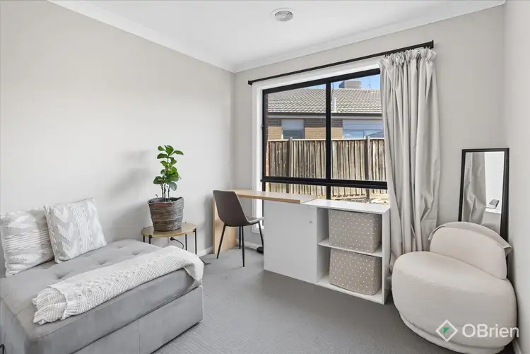 Fifth view of Homely house listing, 8 Susan Place, Harkness VIC 3337