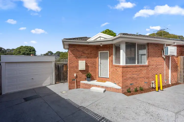2/62 Caroline Crescent, Blackburn North VIC 3130