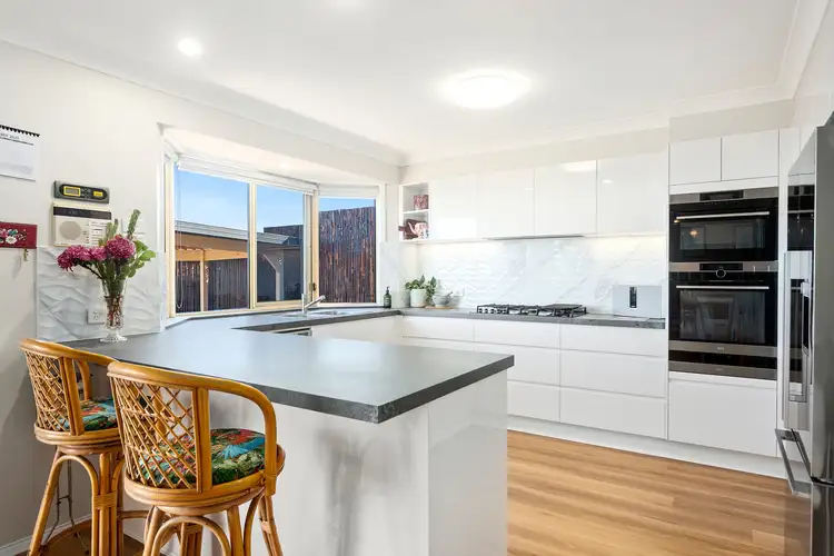 5 Scenic Place, Berkeley NSW 2506