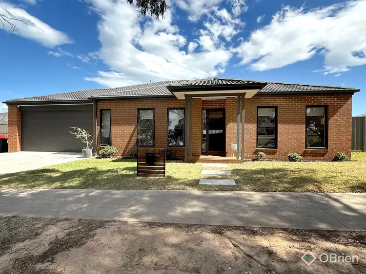10 Calvert Street, Bairnsdale VIC 3875