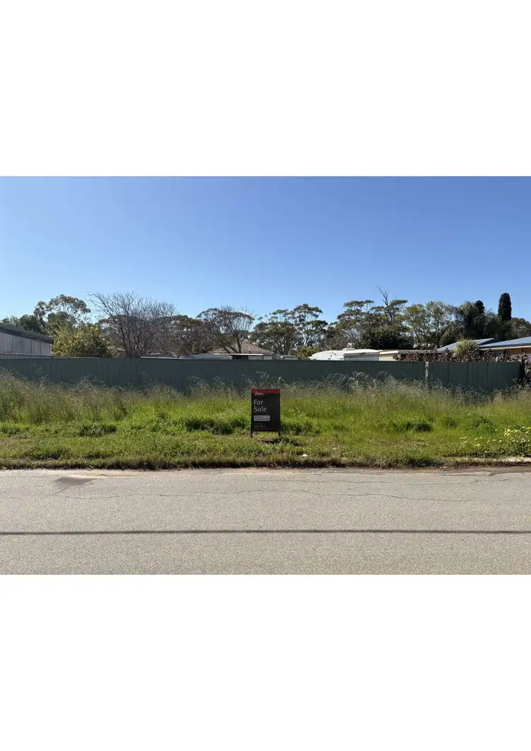 7 Standen Place, Moora WA 6510