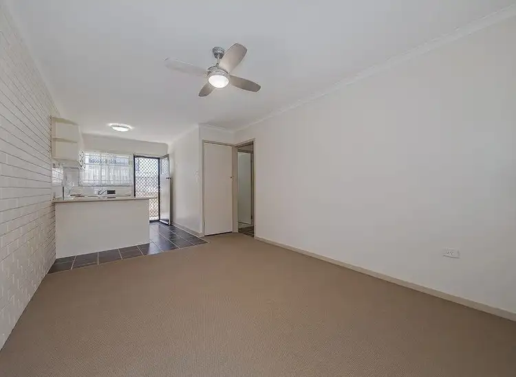 2/19 Gladstone Street, Coorparoo QLD 4151