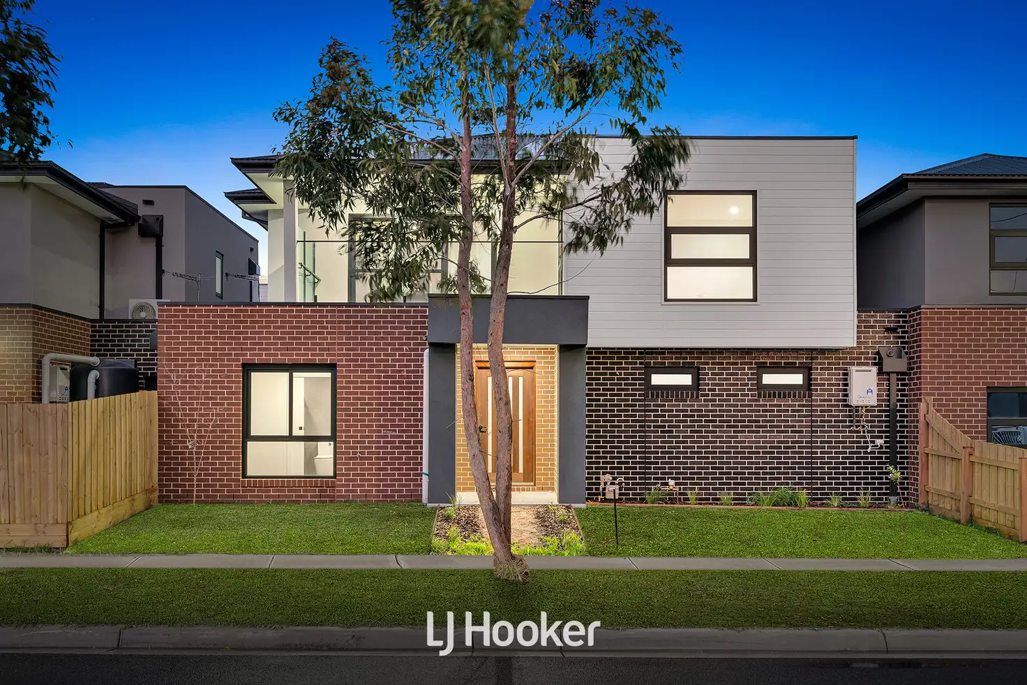 Main view of Homely townhouse listing, 2/26 Fugosia Street, Doveton VIC 3177