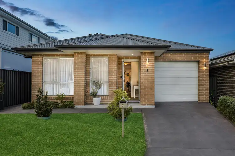 7 Menzies Court, Woongarrah NSW 2259