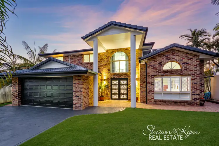 60 Windsor Place, Carindale QLD 4152