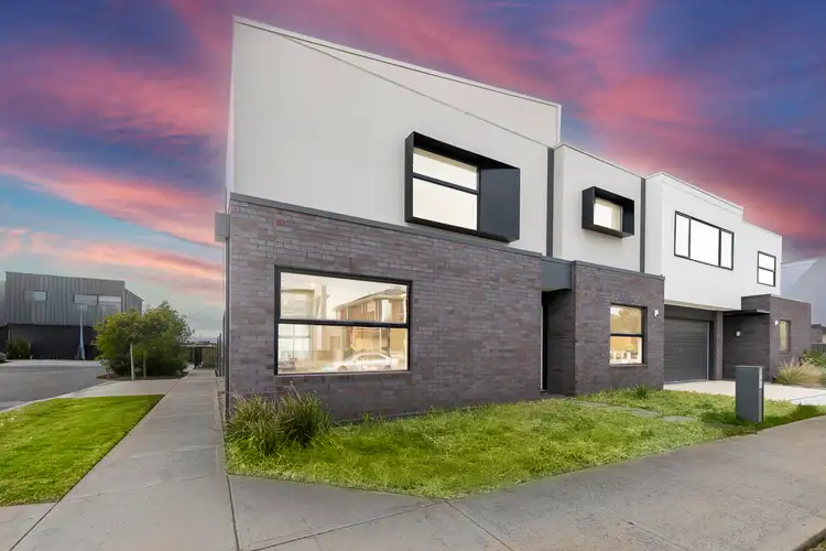 34 Winged Foot Drive, Sunshine North VIC 3020