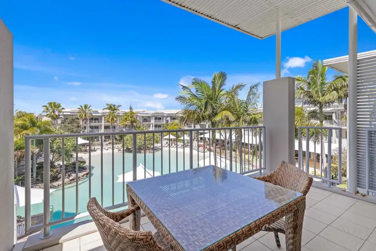 6317-18/1-25 Bells Boulevard