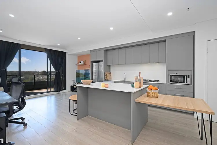 605/26C Lord Sheffield Circuit, Penrith NSW 2750