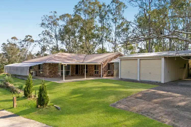 1 Riverside Court, Barellan Point QLD 4306