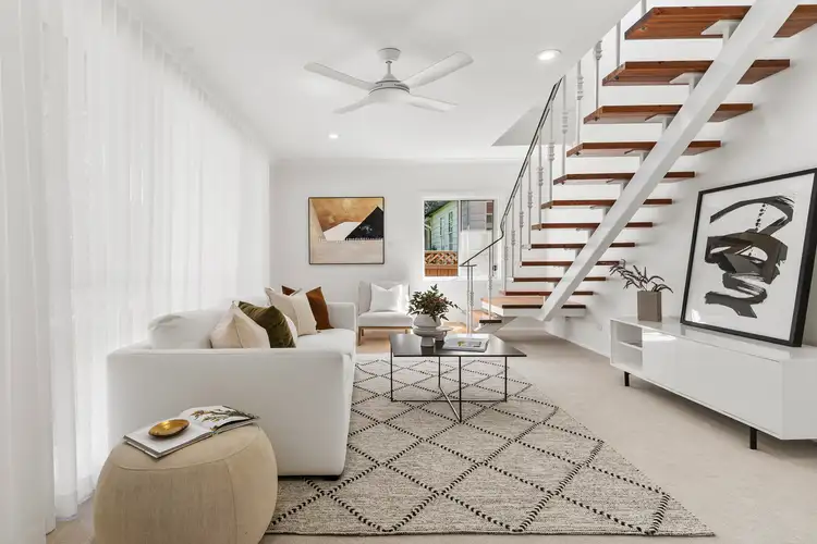 8 Medika Place, Kirrawee NSW 2232