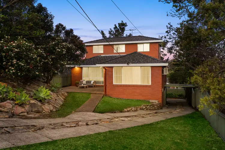 8 Medika Place, Kirrawee NSW 2232