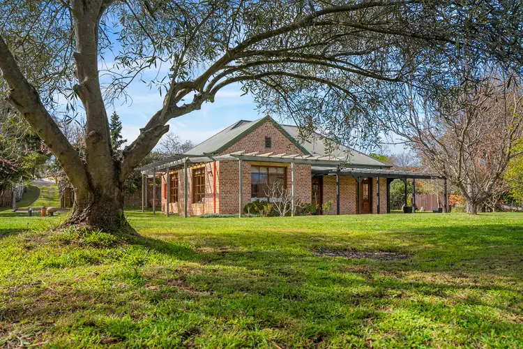 9 St Johns Circle, Richmond TAS 7025