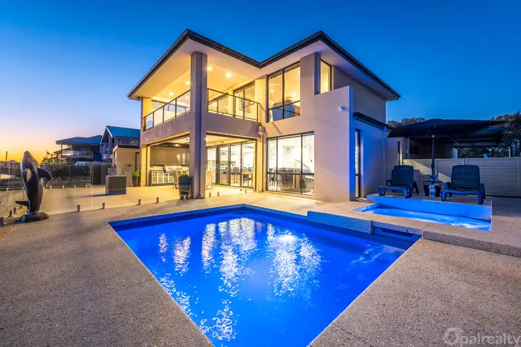41 Waterlily Drive, Dudley Park WA 6210