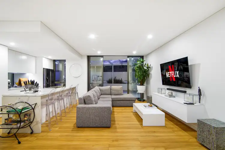 204/28-30 Staff Street, Wollongong NSW 2500