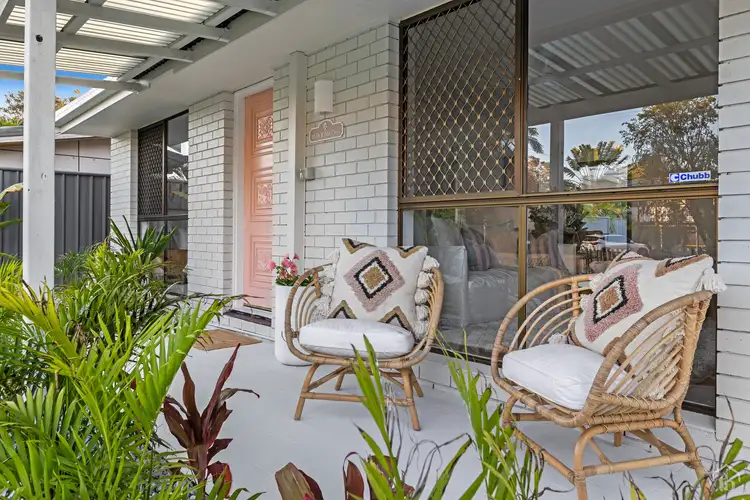 25 St Kilda Crescent, Tweed Heads West NSW 2485