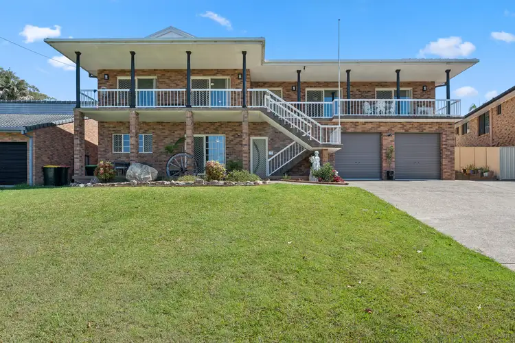 18 Feran Crescent, Coffs Harbour NSW 2450