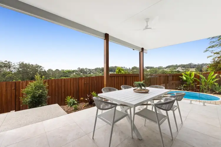 1/13 Red Berry Lane, Woombye QLD 4559