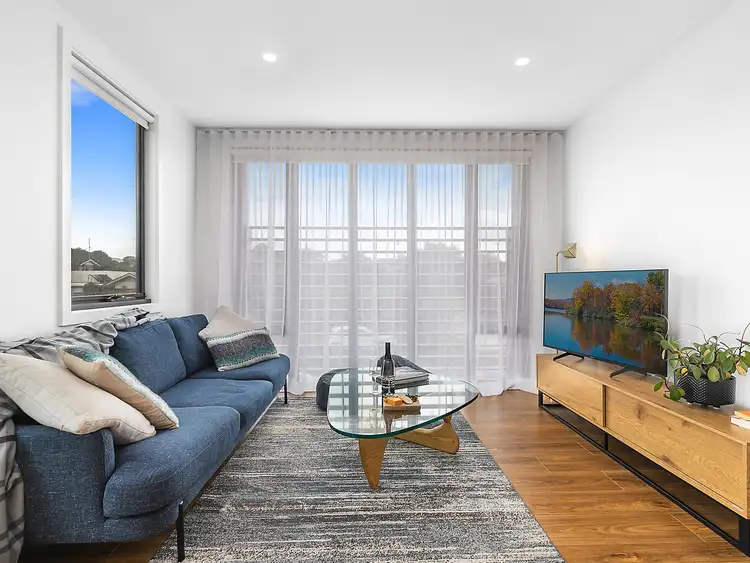 Second view of Homely unit listing, 1/16 Mundy Street, Geelong VIC 3220