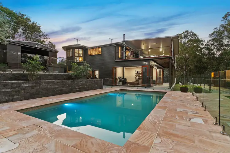 8 Havelock Court, Camp Mountain QLD 4520