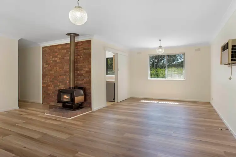 Second view of Homely house listing, 8 Sixth Avenue, Katoomba NSW 2780