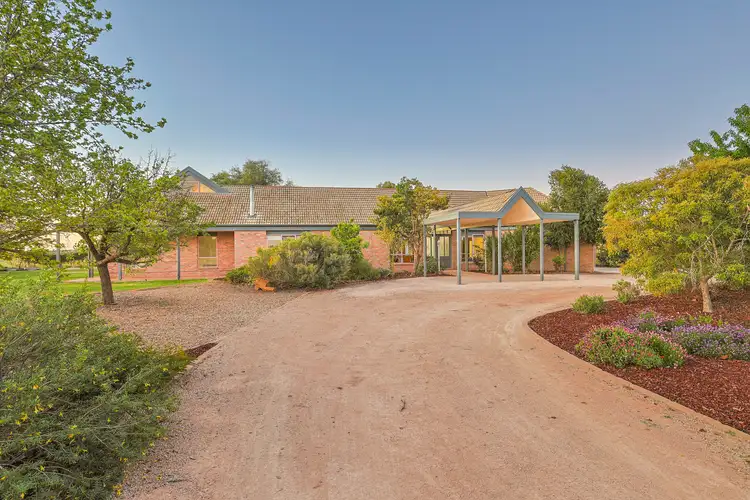 891-897 Cowra Avenue, Mildura VIC 3500