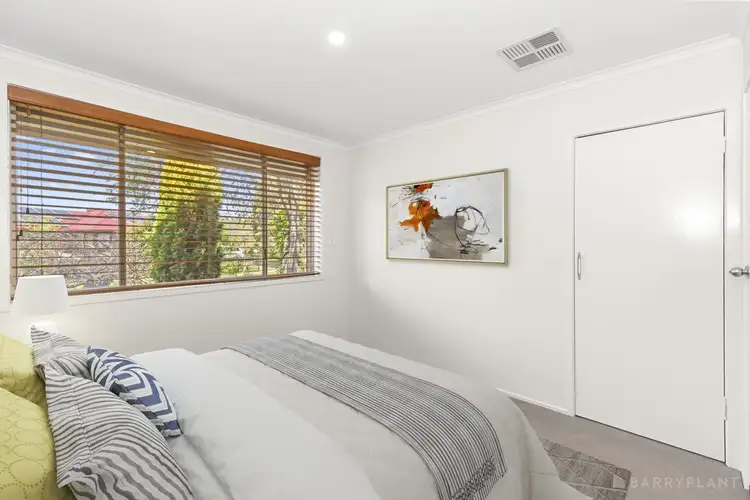 Fifth view of Homely house listing, 2 Kialla Court, Noble Park North VIC 3174