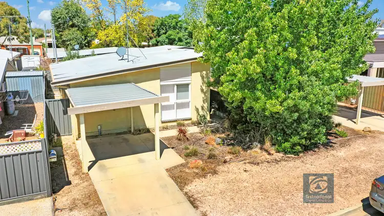 2/5 Porter Street, Moama NSW 2731