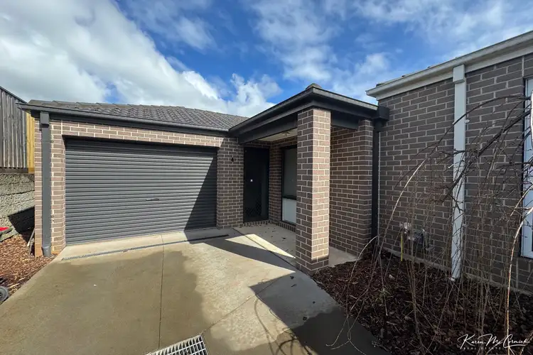 Main view of Homely unit listing, 4/14 Lampard Road, Drouin VIC 3818