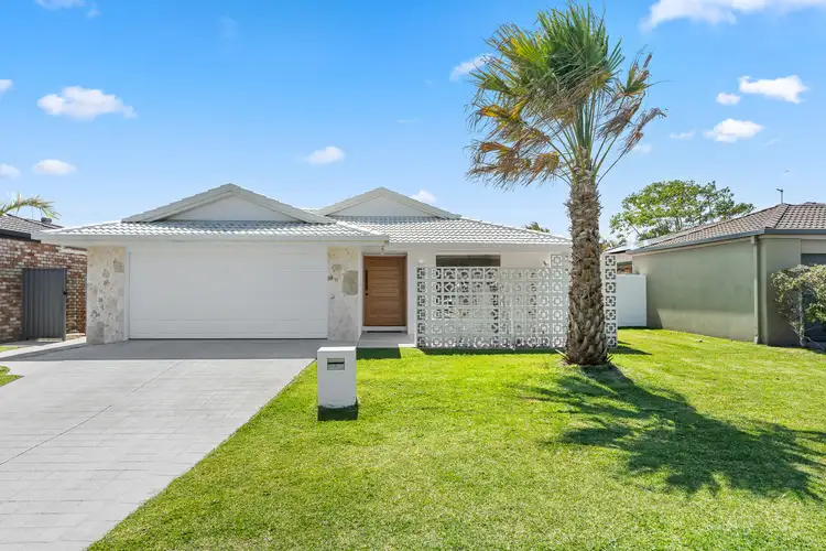 21 Triton Street, Tweed Heads South NSW 2486
