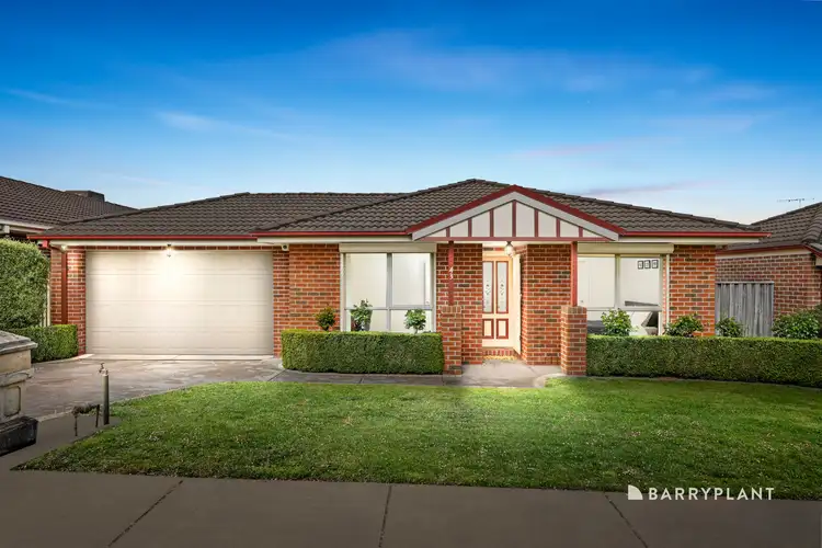 43 Lewins Rail Avenue