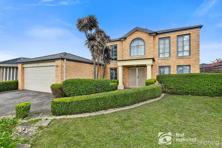 25 Violet Way, Cranbourne VIC 3977