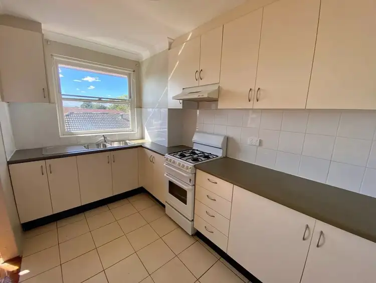 9/102 Leylands Parade, Belmore NSW 2192